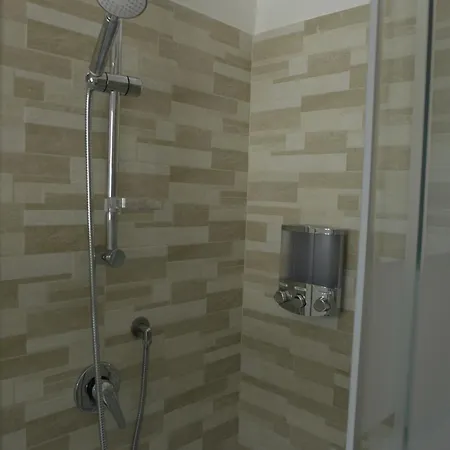 Maximus Vatican House