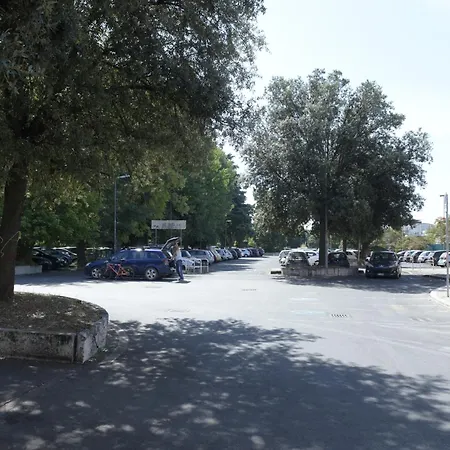 Maximus Vatican House شقة روما