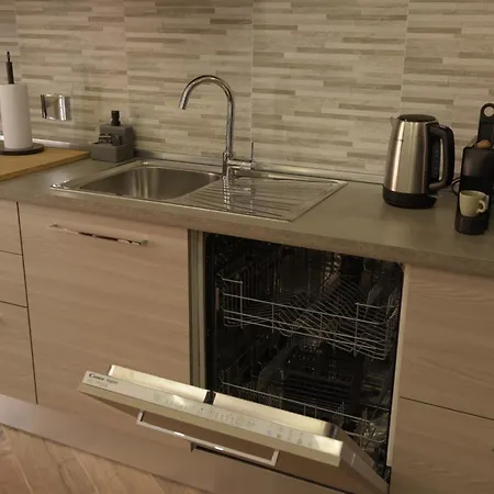 Maximus Vatican House شقة