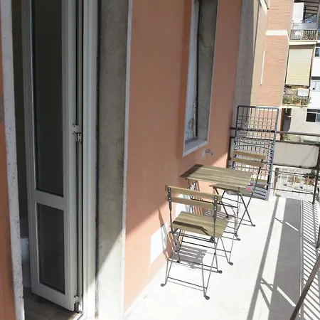 Maximus Vatican House Řím